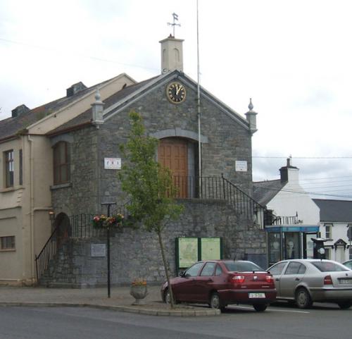 Templemore, The Square
