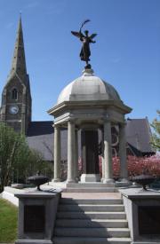 Lurgan War Memorial